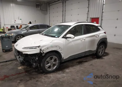 2022 Hyundai Kona Sel z USA, uszkodzony, nr VIN KM8K6CAB0NU921641